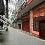 Bán nhà- ô tô tránh xe máy - thông thoáng - dt 39m2 giá 9,1 tỷ - ngay kđt văn quán