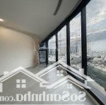 Bán nhanh căn 3 phòng ngủ vinhomes tầng cao, full nội thất, 22 tỷ toàn giá. chi tiết: 0977.394.099
