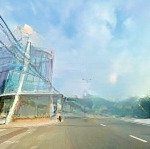 Hòn đỏ gần phạm văn đồng, nhà ở ổn áp - cách biển hòn chồng: 80m. giá: 5,99 tỷ