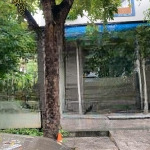 Bán nhà góc công viên hưng gia 3 phú mỹ hưng 9x18.5m, 3.5 lầu giá 66 tỷ