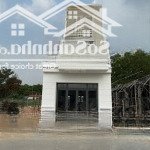 Bán nhà phố shophouse 2pn, 2wc tại hùng vương, 2,3 tỷ, 63m2, giá ưu đãi, bến cát, bình dương