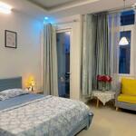 Trống lại căn hộ ban công full nội thất ở nguyễn văn thương quận bình thạnh