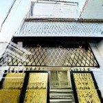 Nhà 3 tầng 110m2, nở hậu đẹp, đường hoàng diệu, hải châu gần cầu rồng, sông hàn