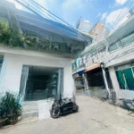 Chỉ hơn 5 tỷ, căn góc 2 mặt hẻm ngay lạc long quân, ngang 5m [cn: 65m2]. đang cho thuê dòng tiền