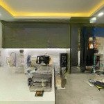 Bán gấp nhà pl chùa láng, đống đa. dt: 60m2, nhà 7 tầng thang máy, ô tô 7 chỗ vào nhà, cách mp 40m