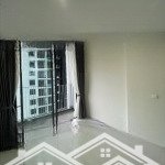 Bán gấp căn hộ 1 phòng ngủ chỉ 1tỷ78( 1 căn giá ngộp duy nhất) đã có shr chung cư cao cấp lê phong