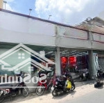 Hẻm vip 285 cách mạng tháng tám. dt: 100m, xây dựng 80m. hđt: 70 triệu/tháng. giá chỉ 18 tỷ