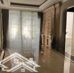 A10 nam trung yên. chủ nhà gửi bán căn góc: 3pn. 2vc. dt: 95m2. tầng 18. giá: 7.8tỷ có slot oto