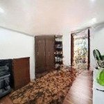 Bán nhà đẹp đê la thành 49.4m2 4 tầng giá chỉ 7.5 tỷ