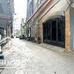 Hoàng văn thái - phân lô - ô tô tránh - 7 chỗ vào nhà - thiết kế đẹp - full nội thất