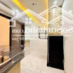 Chính chủ bán nay riêng ngõ quỳnh, 25m2, 4 tầng. 3 ngủ full nội thất mới. thoáng, 4,65 tỷ