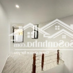 Cực hiếm! lạc long quân, cầu giấy 25m2 x5t, 3 ngủ, cách mp 50m, ngõ thoáng. giá 4.25 tỷ sổ phân lô