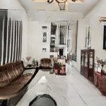 Villa căn góc, sát mặt tiền nguyễn thái sơn, 6x17, 3 tầng, full nội thất vào ở ngay