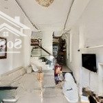 Bán nhà 3 tầng mt đường kdc bình hưng