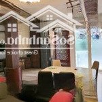 Một căn nhà 60m 6 tầng mới toanh tại cầu giấy 13.2 tỷ cần bán gấp