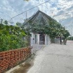 Lô góc ngã tư siêu hiếm, đường ô tô tránh, vị trí trung tâm, view thoáng, gần chợ