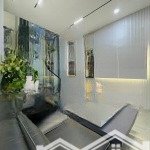 Bán căn nhà khu cư xá phú bình lạc long quân ,quận 11-có thang máy+full nội thất siêu đẹp/9,9tỷ.