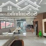 Bán nhà long biên hà nội, lô góc 6t gara, thang máy, ô tô vào nhà, gần phố