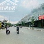 Chốt nhanh nhà mặt tiền 3 tang kd sầm uất nguyễn thị khắp chỉ 5.5 tỷ vị trí trung tâm tp dĩ an.