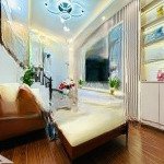 Siêu hiếm nhà 30m - 5 tầng đẹp như mơ tại ngõ 10 láng hạ chỉ 100m ra phố. giá 7 tỷ có thương lượng