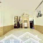 Bán nhà mặt phố gần quan hoa - oto tránh - phân lô - căn góc - 7 tầng thang máy - gara