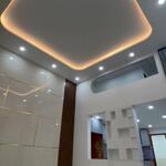Bán nhà đẹp mặt tiền ngang 7m, ngã 4 thủ đức – oto vào nhà – diện tích khủng 135m2 – giá tốt