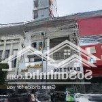 Ngộp sâu cần bán nhà mặt tiền đường lê lai, cách chợ bến thành 200m, dt 5,7 x18m, 3 tầng, giá 48 tỷ