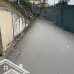 Phân lô - lô góc - view sân chơi, gần uỷ ban quận, ngõ thông