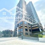 Cho thuê cc 2pn, 1wc, 52m2 tại res green tower, 10 triệu, tân phú, hcm