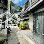 Bán nhà hẻm xe hơi kia, 4x5 , nhà mới chỉ vô ở ,hẻm 237 phạm văn chiêu ,p14, gò vấp chỉ 2ty8