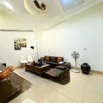 Bán nhà đường hoàng mai tt quận dt 61m x 4t xmt 9m giá 11,5 tỷ có thương lượng