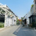 Giá rẻ nhất thị trường nhà 2 tầng gần phạm văn đồng - đường trước nhà 10m - hẻm thông tứ hướng