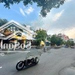 Bán nhà mt đường nguyễn sơn dt 4.5x18m - đúc 3 lầu, st, giá 18 tỷ tl