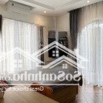 Căn hộ 1 phòng ngủ, khu yên tĩnh, có bồn tắm nằm ngắm view landmark 81, nguyễn cửu vân