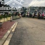 đẹp xuất sắc lô góc 236m2 sẵn nhà vườn,ô tô vào tận sân, cách ubnd, trường học 100m