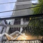 Cho thuê nhà phố văn cao - hoàng hoa thám. ô tô đõ cửa