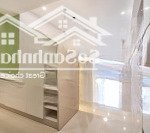 Cho thuê gấp chcc him lam - quận 6- hcm. dt: 90m2, 2pn, 2wc. giá 10.5tr/tháng. lh 0938 366 725 tuấn