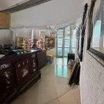 Chính chủ bán gấp mặt phố hai bà trưng, quận hoàn kiếm. 63 m2, 7 tầng thang máy, kinh doanh. 33 tỷ