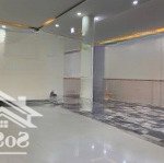 Cho thuê nhà mặt tiền hải phòng, ngang 9m ngay trường học