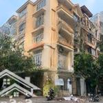 Chính chủ bán gấp nhà phố trung kính 68m2, mặt tiền 6m, 2 mặt thoáng, vỉa hè kinh doanh giá 28 tỷ