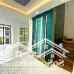 Cho thuê cặp song lập đập thông, san hô 6, trục kinh doanh đông đúc nhất vinhomes, cực víp