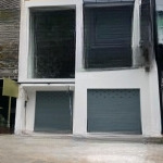 Cho thuê nguyên căn mt thăng long, p4. dt: 10x20m. 1 trệt 2 lầu trống suốt. giá 60tr/tháng.