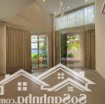 Cho thuê biệt thự riviera cove, 501.5m2 view hồ bơi 4 phòng lớn