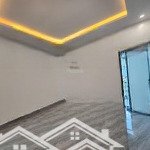 Cần bán căn nhà 3 tầng xây độc lập tdp kiều trung - p hồng thái.
