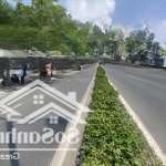 Bán nhà góc 3mt phạm văn đồng qbt hđt:150 triệu/th dt: 20x24m cn: 470m2 giá bán: 125 tỷ