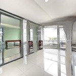 Căn hộ ban công 40m2 full nội thất hoàng sa, q3