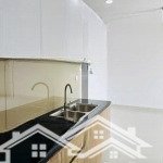 Cần bán căn hộ 2 phòng ngủ, 74m2, chung cư ht pearl view trực diện hồ bơi. giá chỉ 2,4 tỷ