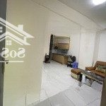 Bán căn hộ chung cư sky9 có sổ hồng 49m2: 2pn1wc : giá tốt: 2,2 tỉ