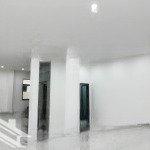 Cho thuê nhà mặt tiền, khu manhattan, vinhomes grand park mặt tiền