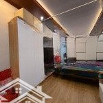 Bán căn hộ tập thể thái thịnh - vĩnh hồ. tầng 2. 2pn 1wc khép kín. nội thất cao cấp - giá 3.2 tỷ